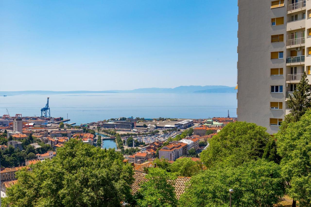 Apartment View Rijeka Bagian luar foto