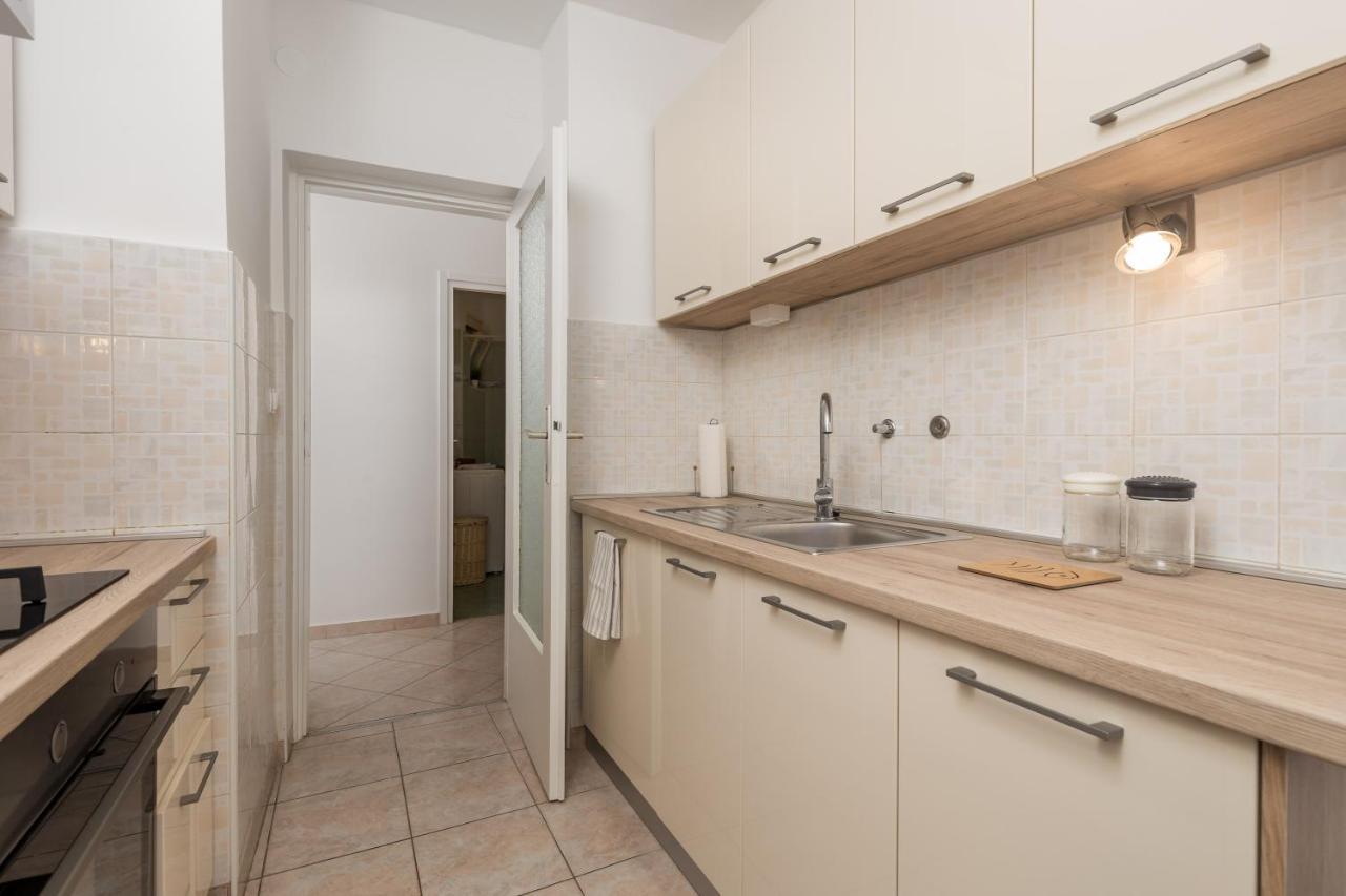 Apartment View Rijeka Bagian luar foto