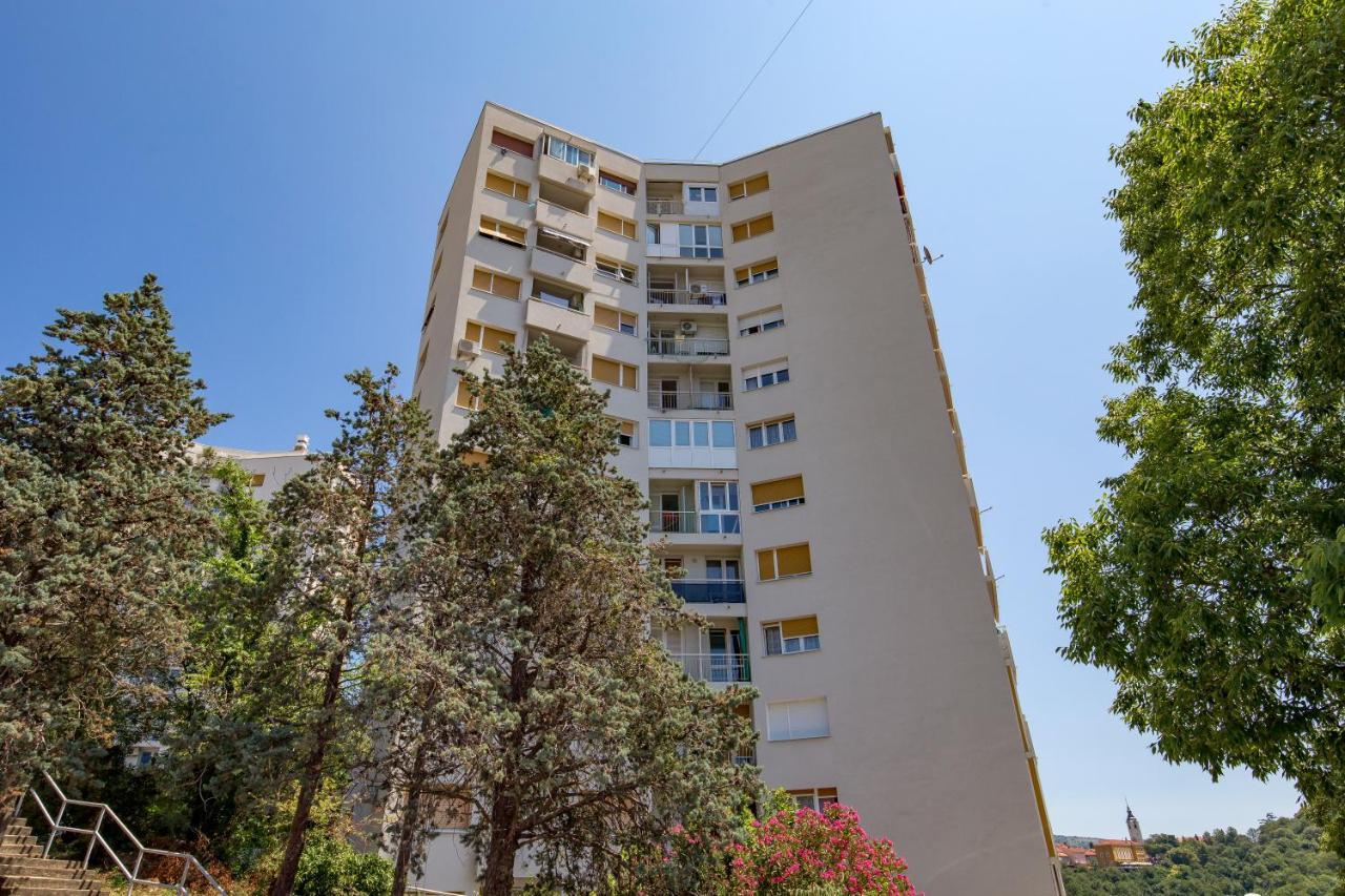 Apartment View Rijeka Bagian luar foto